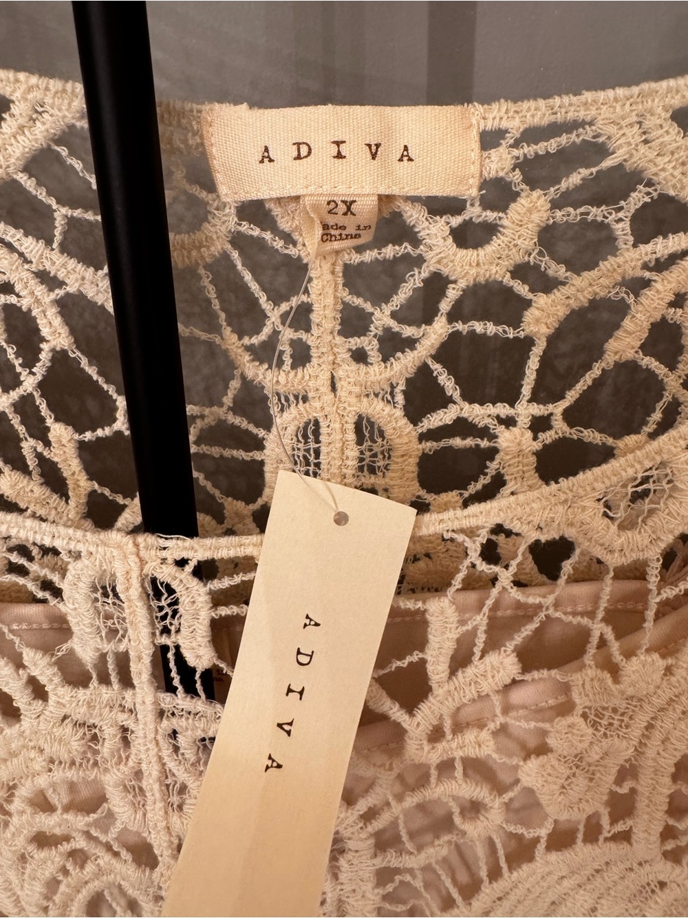 Adiva Cream Crochet Lace Women's Top 2X - Picture 3 of 6